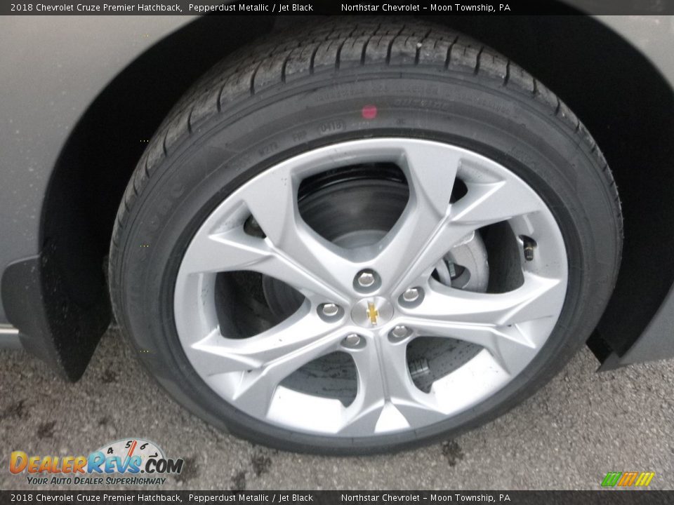 2018 Chevrolet Cruze Premier Hatchback Pepperdust Metallic / Jet Black Photo #9