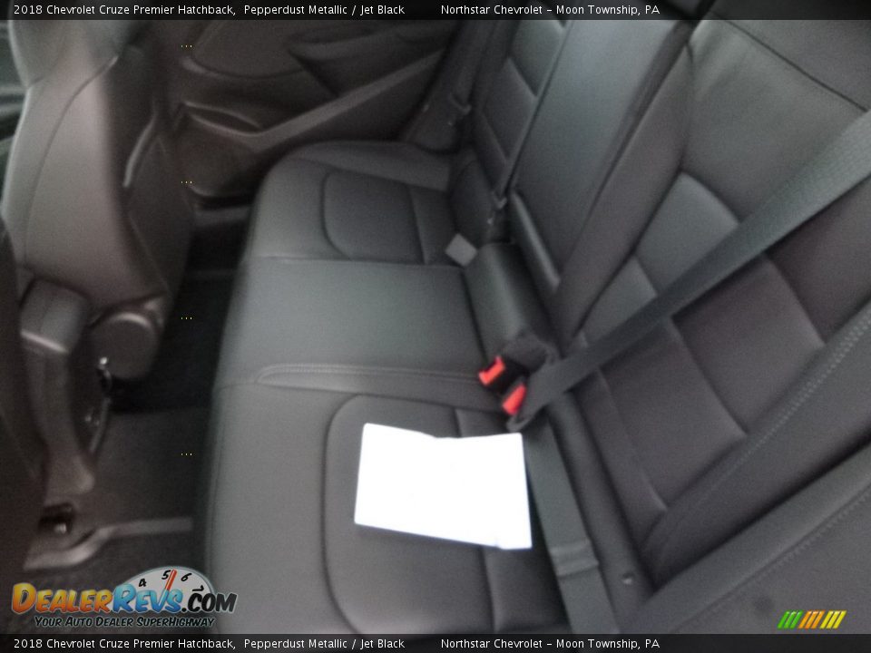 2018 Chevrolet Cruze Premier Hatchback Pepperdust Metallic / Jet Black Photo #13