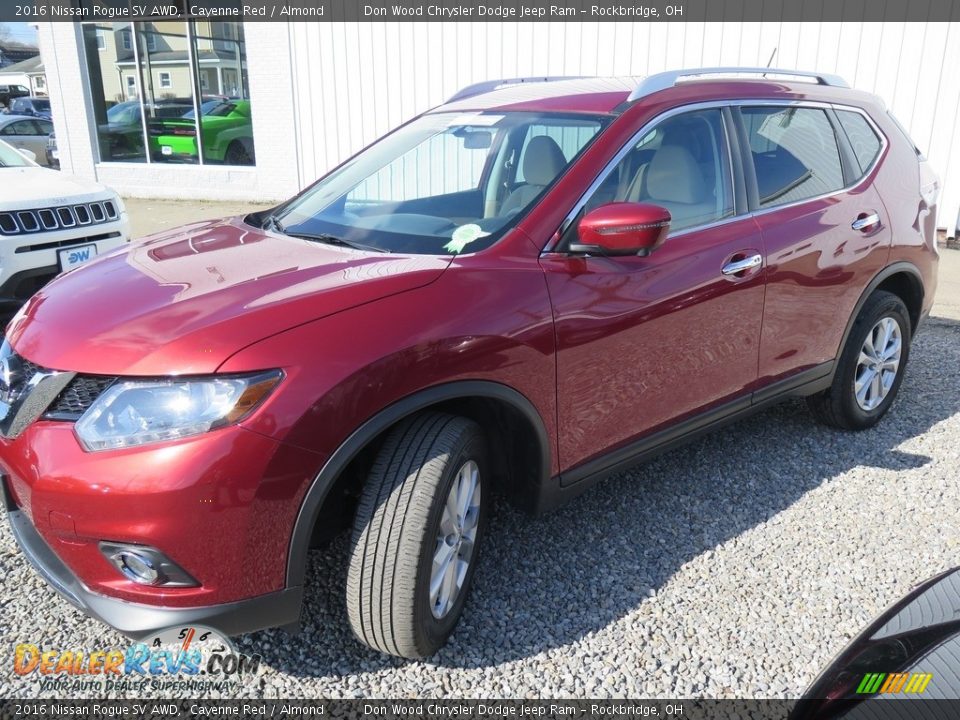 2016 Nissan Rogue SV AWD Cayenne Red / Almond Photo #8