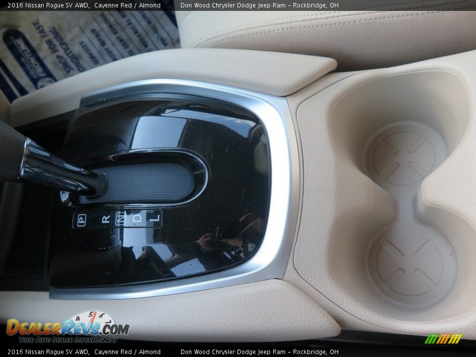2016 Nissan Rogue SV AWD Cayenne Red / Almond Photo #18
