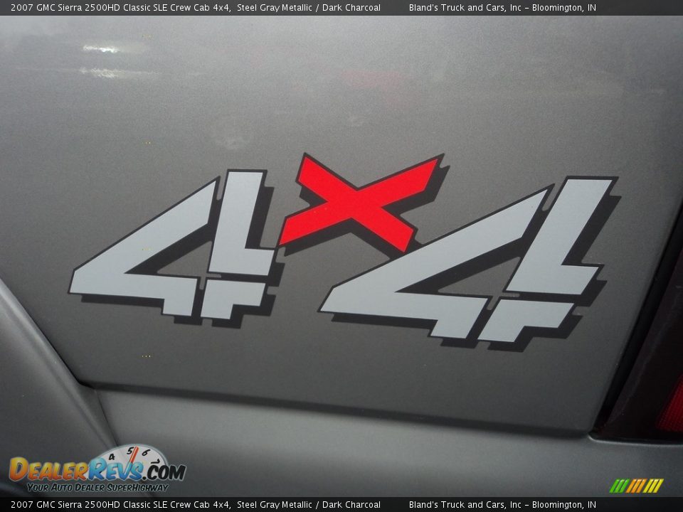 2007 GMC Sierra 2500HD Classic SLE Crew Cab 4x4 Steel Gray Metallic / Dark Charcoal Photo #35