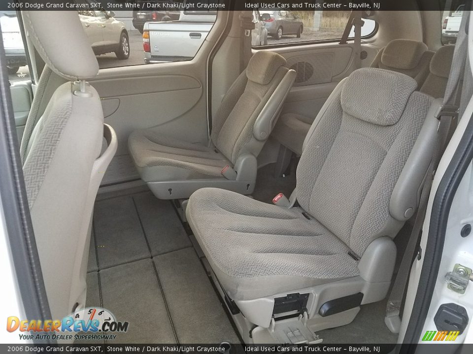 2006 Dodge Grand Caravan SXT Stone White / Dark Khaki/Light Graystone Photo #3