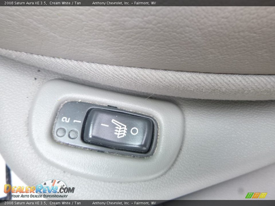 2008 Saturn Aura XE 3.5 Cream White / Tan Photo #17
