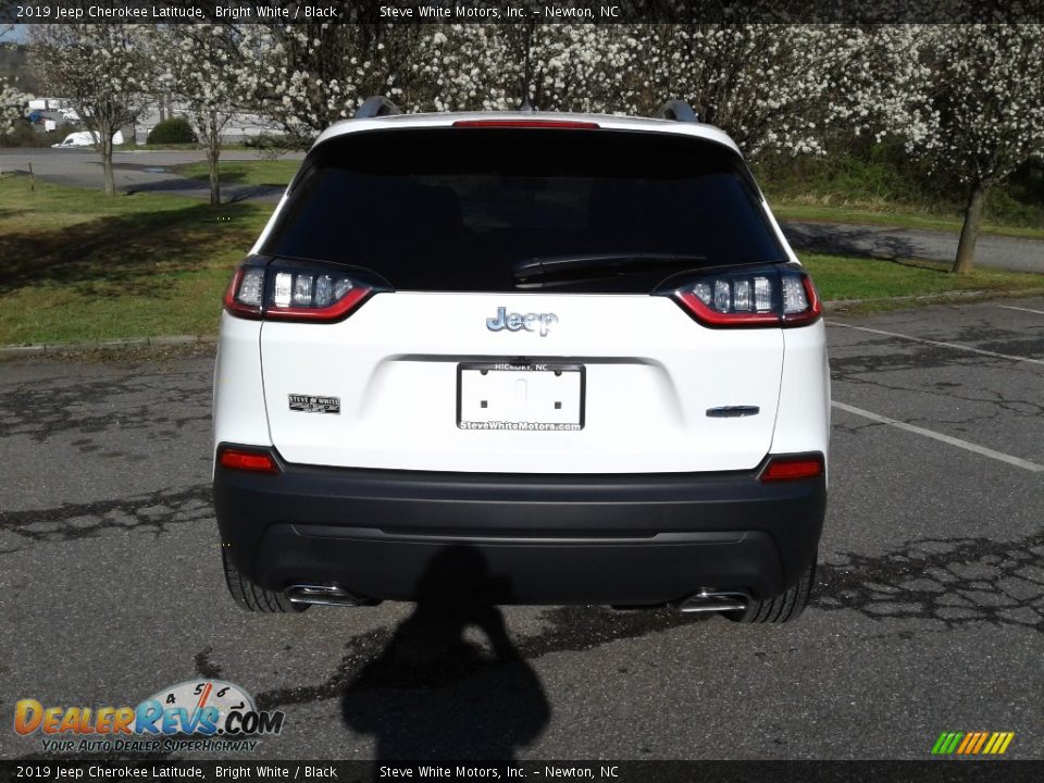 2019 Jeep Cherokee Latitude Bright White / Black Photo #7