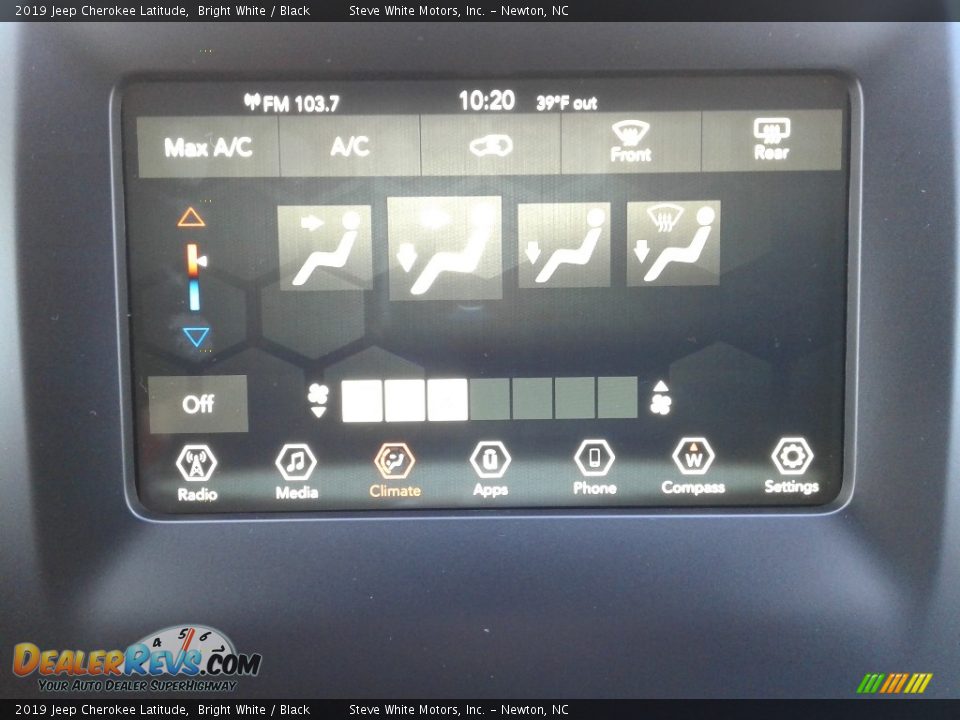 2019 Jeep Cherokee Latitude Bright White / Black Photo #19