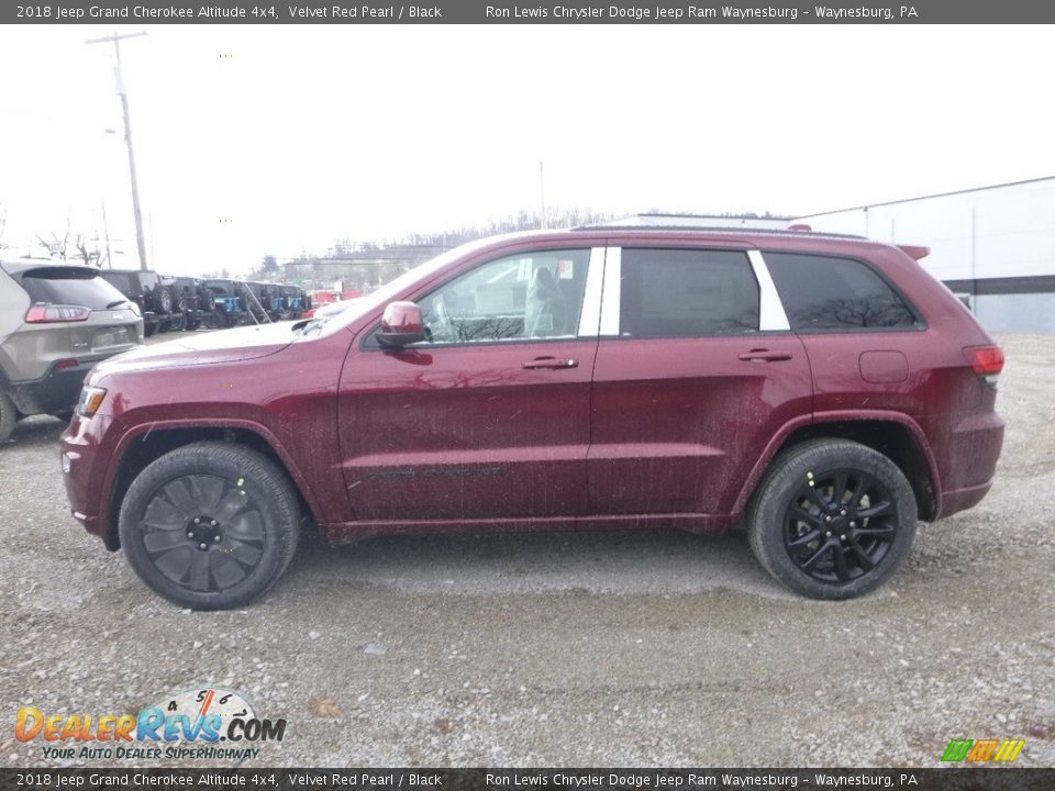 2018 Jeep Grand Cherokee Altitude 4x4 Velvet Red Pearl / Black Photo #2