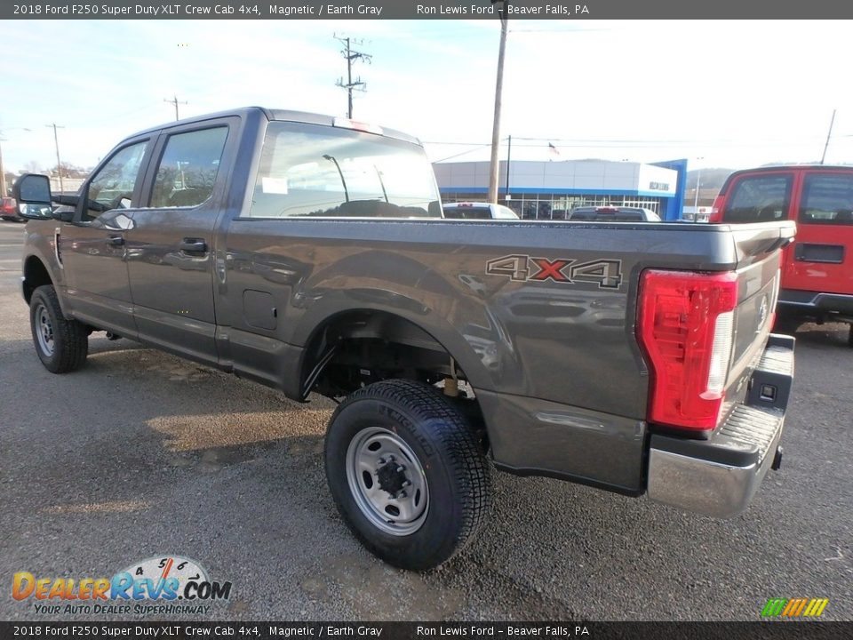 2018 Ford F250 Super Duty XLT Crew Cab 4x4 Magnetic / Earth Gray Photo #5