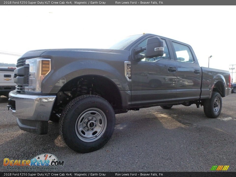 2018 Ford F250 Super Duty XLT Crew Cab 4x4 Magnetic / Earth Gray Photo #7