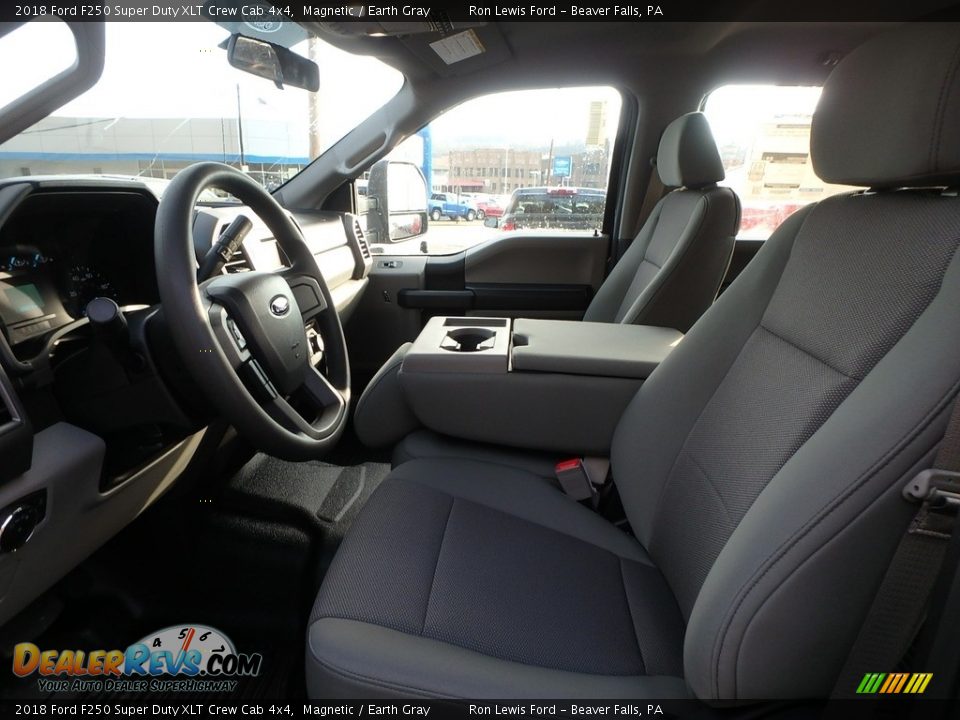 2018 Ford F250 Super Duty XLT Crew Cab 4x4 Magnetic / Earth Gray Photo #10