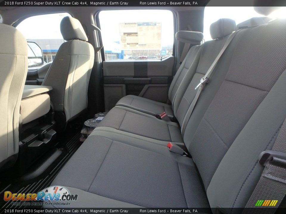 2018 Ford F250 Super Duty XLT Crew Cab 4x4 Magnetic / Earth Gray Photo #11