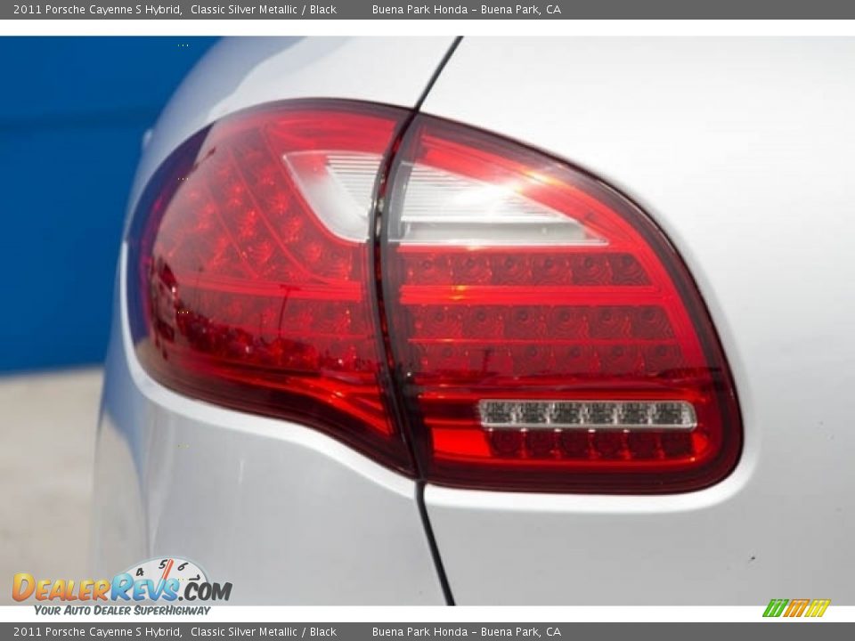 2011 Porsche Cayenne S Hybrid Classic Silver Metallic / Black Photo #10