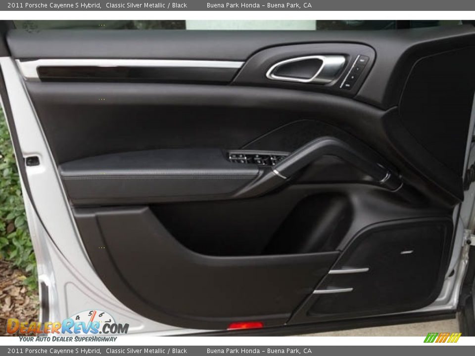 2011 Porsche Cayenne S Hybrid Classic Silver Metallic / Black Photo #28