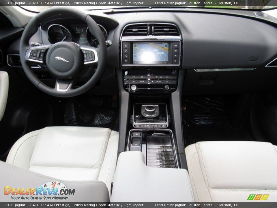 2018 Jaguar F-PACE 35t AWD Prestige British Racing Green Metallic / Light Oyster Photo #4