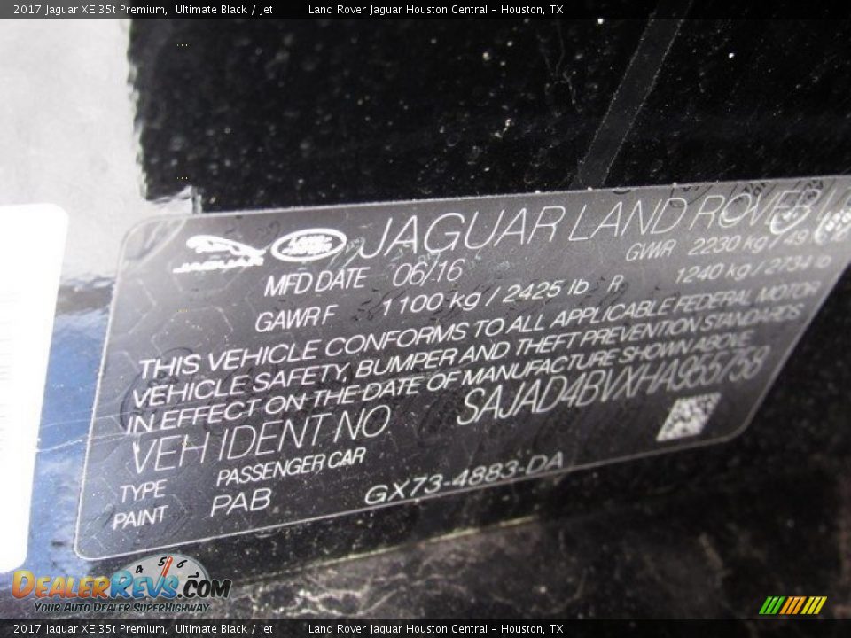2017 Jaguar XE 35t Premium Ultimate Black / Jet Photo #21