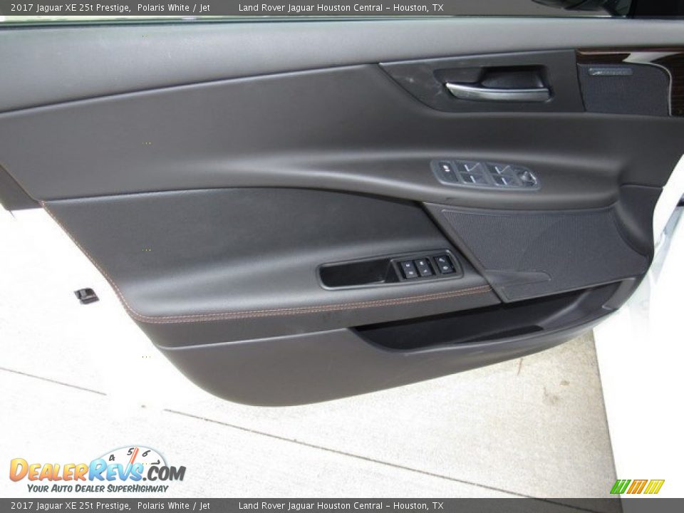 2017 Jaguar XE 25t Prestige Polaris White / Jet Photo #17