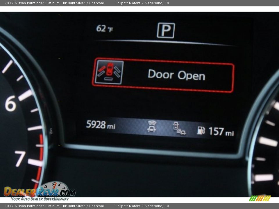 2017 Nissan Pathfinder Platinum Brilliant Silver / Charcoal Photo #22