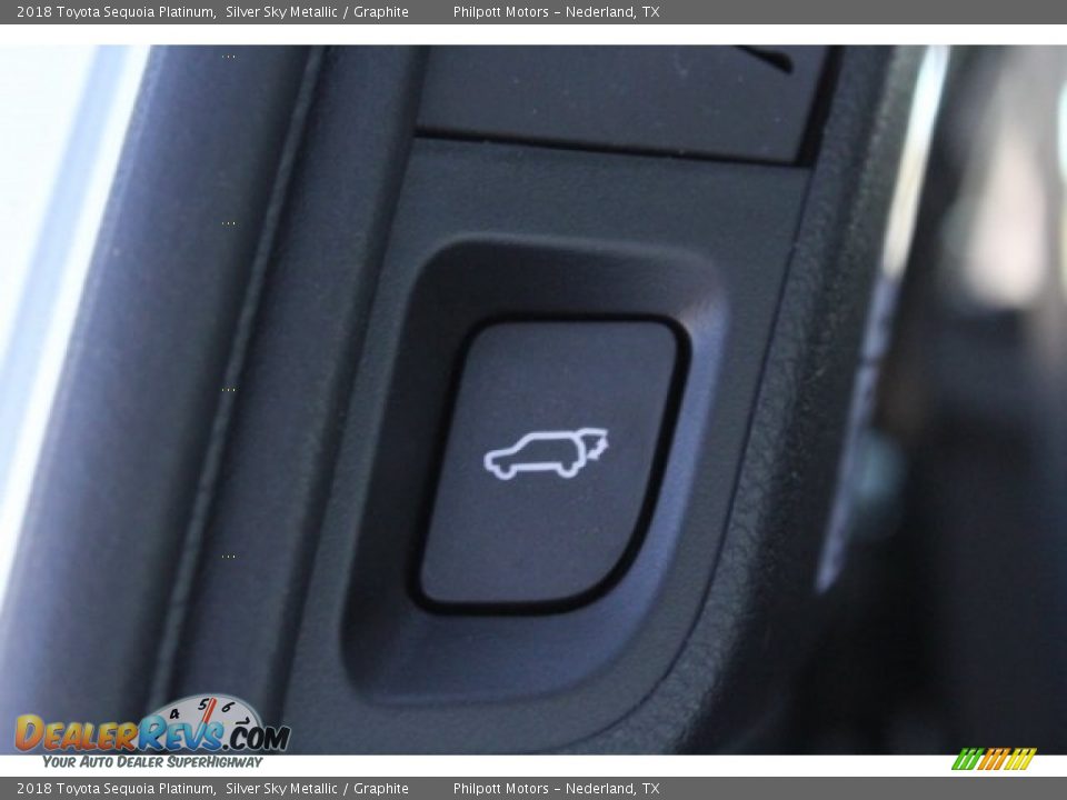 2018 Toyota Sequoia Platinum Silver Sky Metallic / Graphite Photo #35