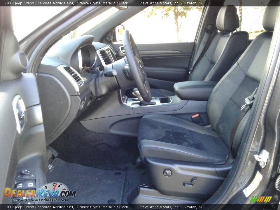 2018 Jeep Grand Cherokee Altitude 4x4 Granite Crystal Metallic / Black Photo #10