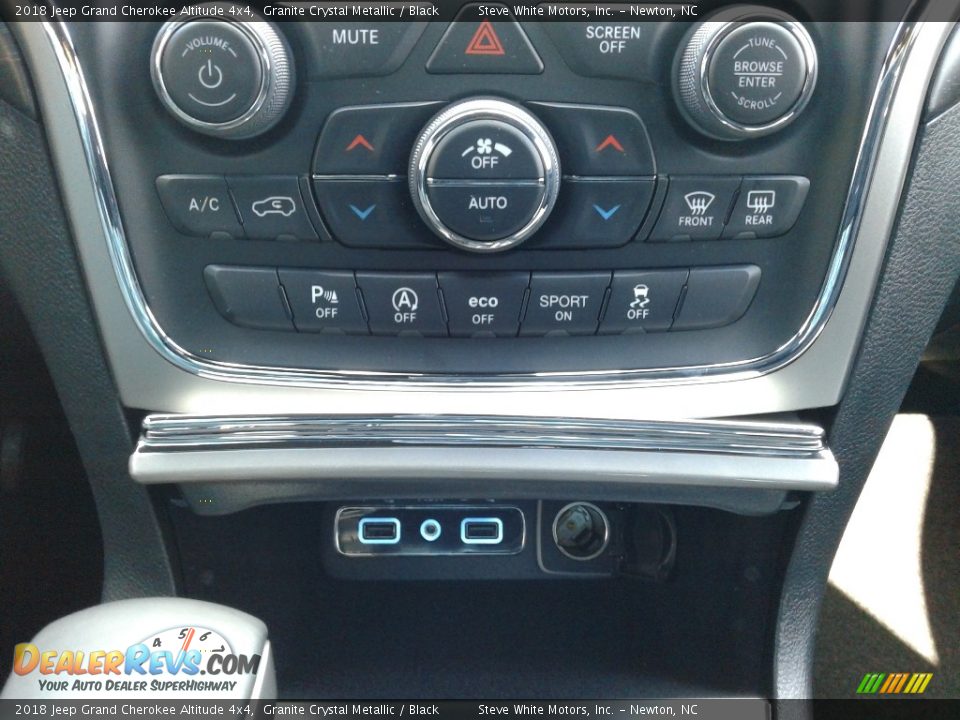 2018 Jeep Grand Cherokee Altitude 4x4 Granite Crystal Metallic / Black Photo #29