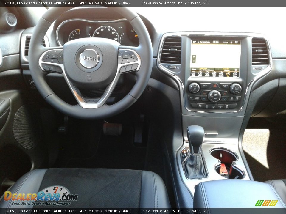 2018 Jeep Grand Cherokee Altitude 4x4 Granite Crystal Metallic / Black Photo #31