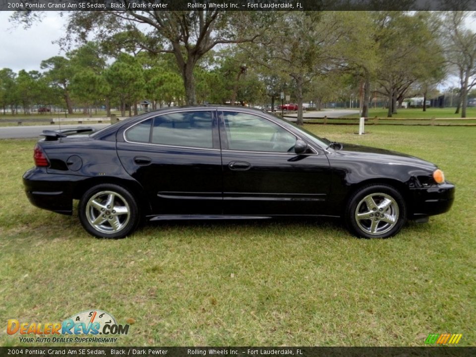 2004 Pontiac Grand Am SE Sedan Black / Dark Pewter Photo #3
