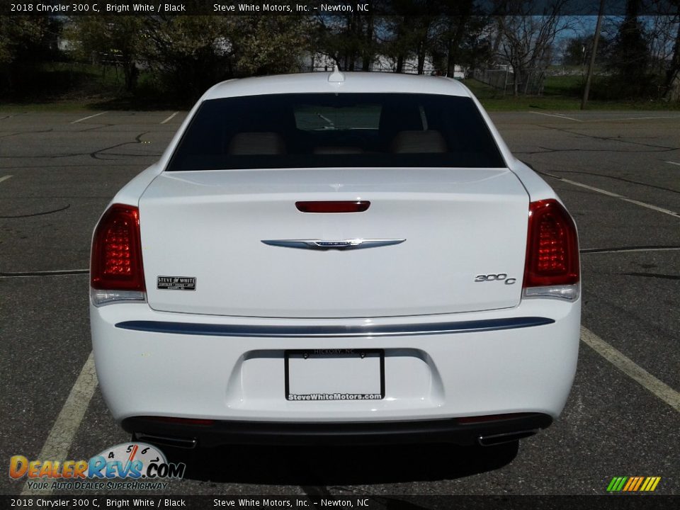 2018 Chrysler 300 C Bright White / Black Photo #7