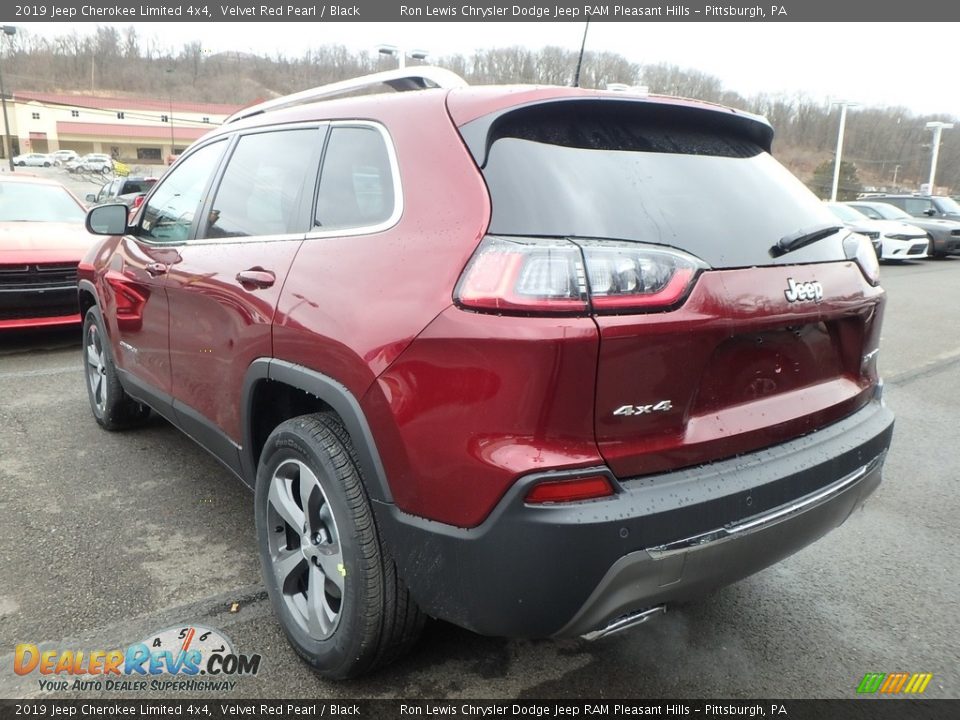 2019 Jeep Cherokee Limited 4x4 Velvet Red Pearl / Black Photo #3