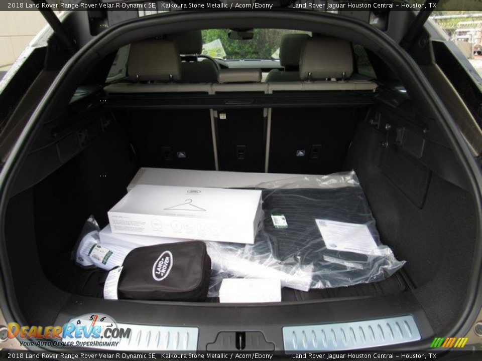 2018 Land Rover Range Rover Velar R Dynamic SE Kaikoura Stone Metallic / Acorn/Ebony Photo #17