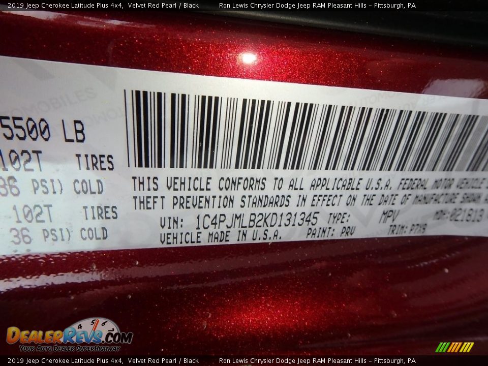 2019 Jeep Cherokee Latitude Plus 4x4 Velvet Red Pearl / Black Photo #14