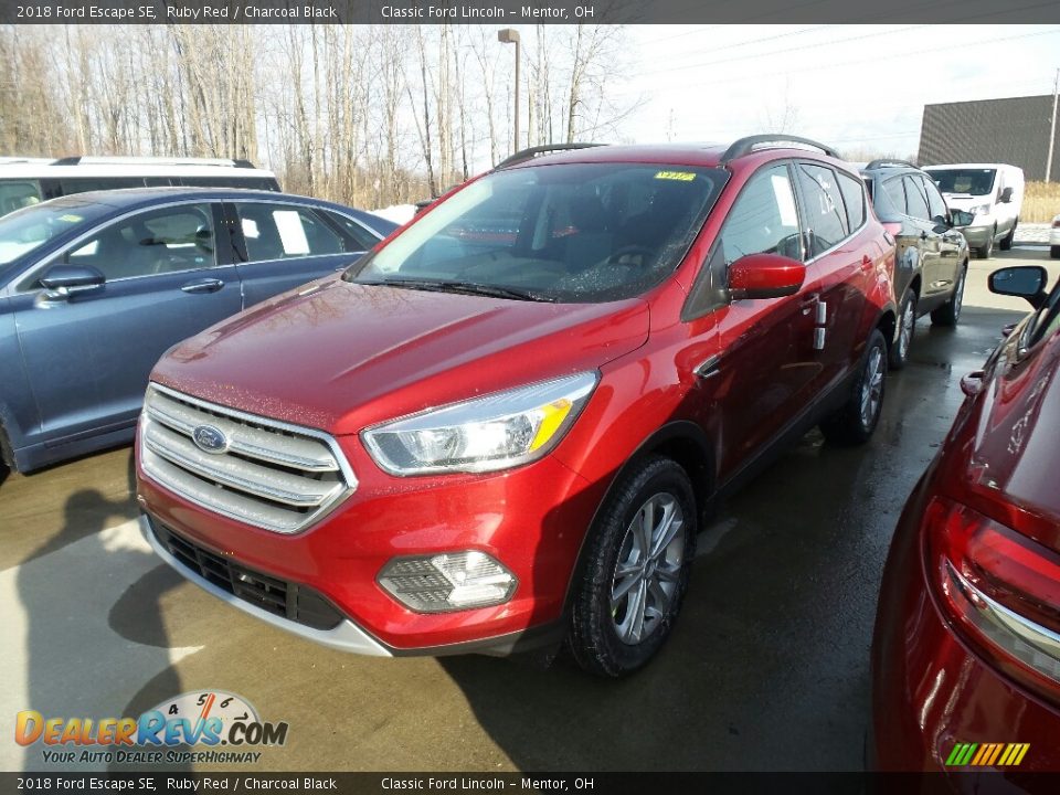 2018 Ford Escape SE Ruby Red / Charcoal Black Photo #1