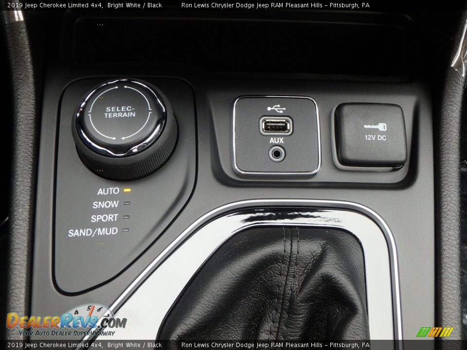 2019 Jeep Cherokee Limited 4x4 Bright White / Black Photo #19