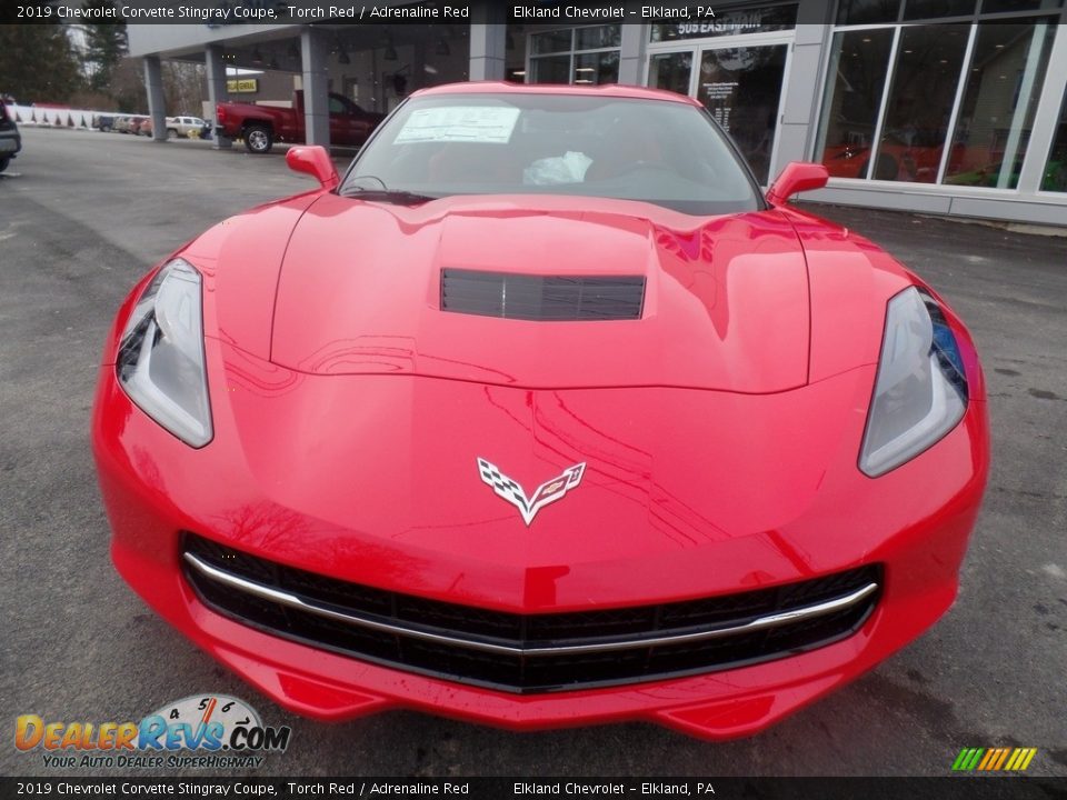 2019 Chevrolet Corvette Stingray Coupe Torch Red / Adrenaline Red Photo #2