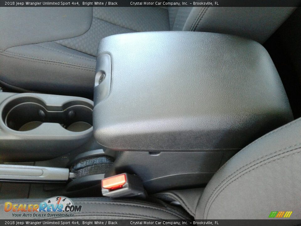 2018 Jeep Wrangler Unlimited Sport 4x4 Bright White / Black Photo #18