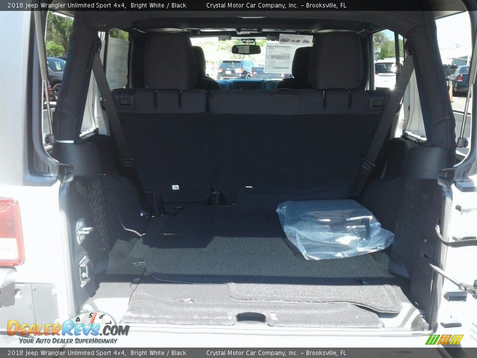 2018 Jeep Wrangler Unlimited Sport 4x4 Bright White / Black Photo #19