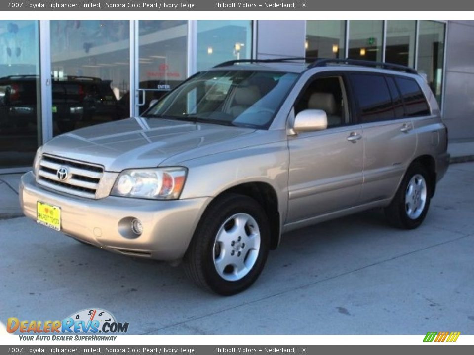 2007 Toyota Highlander Limited Sonora Gold Pearl / Ivory Beige Photo #3