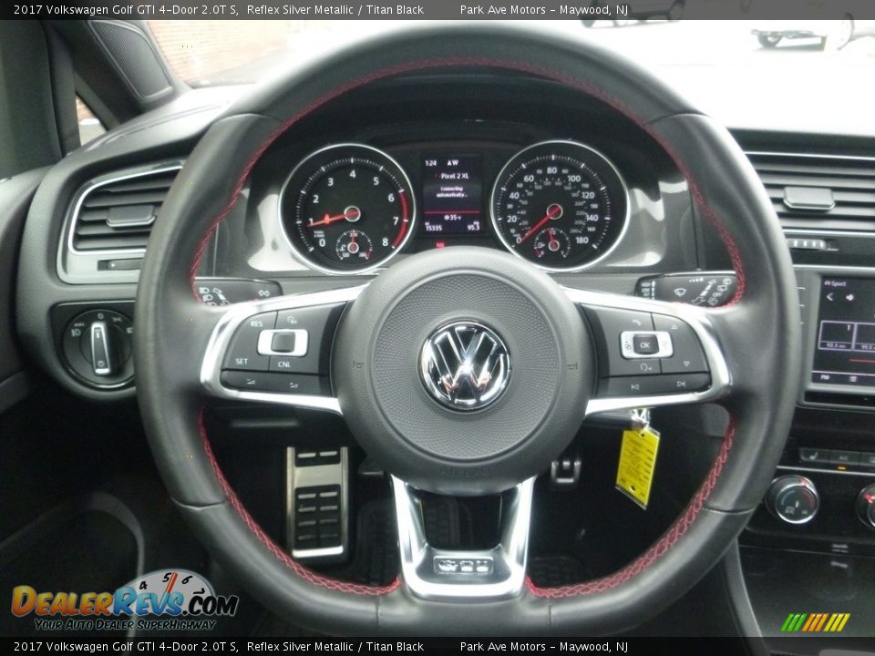 2017 Volkswagen Golf GTI 4-Door 2.0T S Steering Wheel Photo #30
