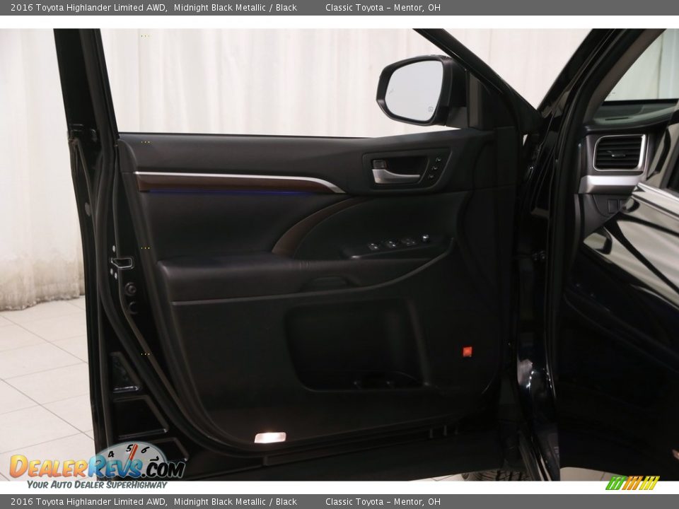 2016 Toyota Highlander Limited AWD Midnight Black Metallic / Black Photo #4