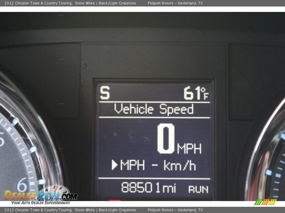 2012 Chrysler Town & Country Touring Stone White / Black/Light Graystone Photo #25