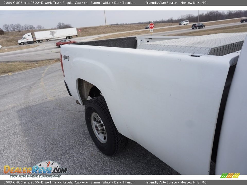 2009 GMC Sierra 2500HD Work Truck Regular Cab 4x4 Summit White / Dark Titanium Photo #5