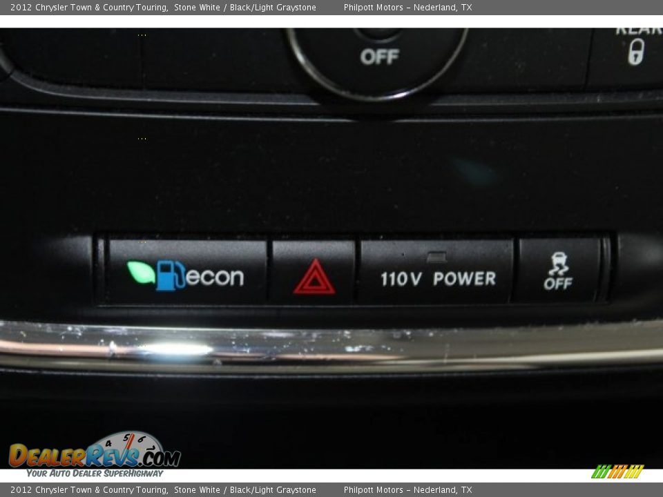 2012 Chrysler Town & Country Touring Stone White / Black/Light Graystone Photo #32
