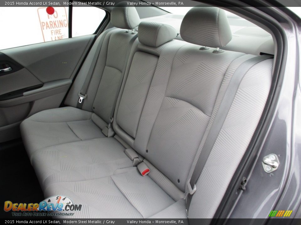2015 Honda Accord LX Sedan Modern Steel Metallic / Gray Photo #12