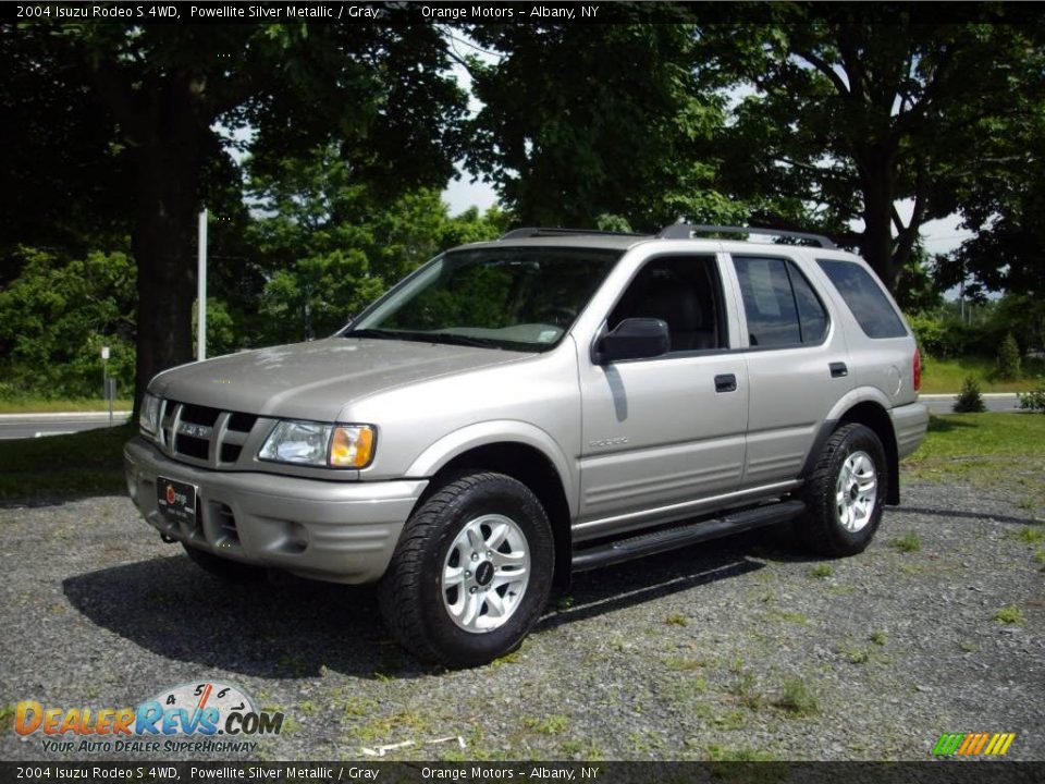 2004 Isuzu Rodeo S 4WD Powellite Silver Metallic / Gray Photo #1