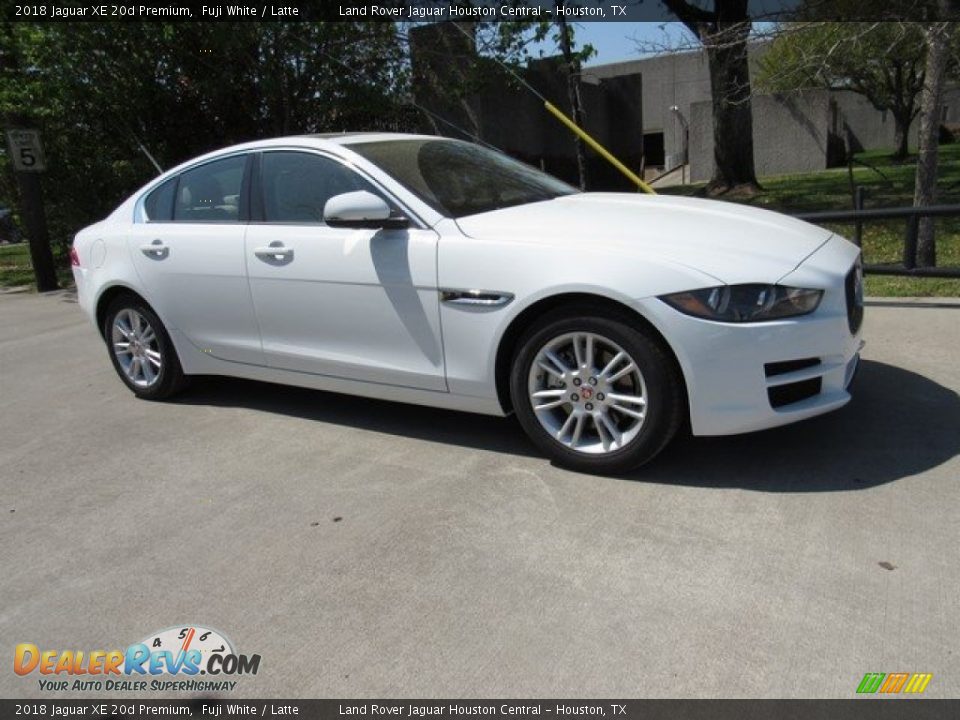 2018 Jaguar XE 20d Premium Fuji White / Latte Photo #1