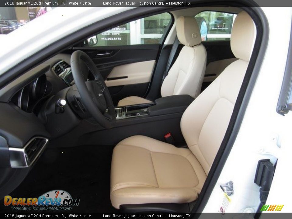 2018 Jaguar XE 20d Premium Fuji White / Latte Photo #3