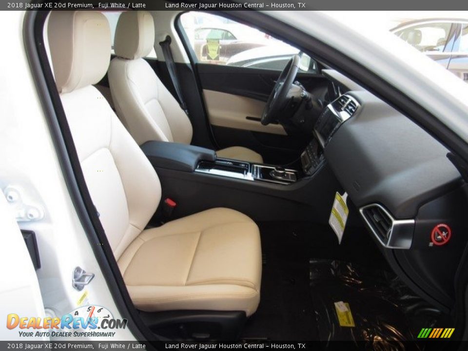 2018 Jaguar XE 20d Premium Fuji White / Latte Photo #5