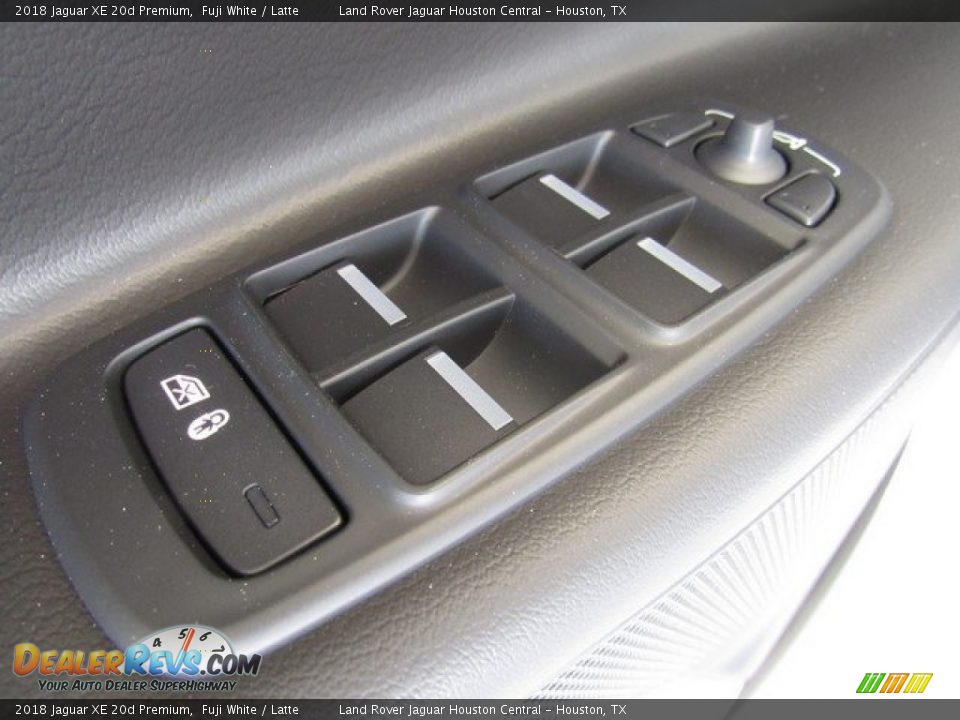 2018 Jaguar XE 20d Premium Fuji White / Latte Photo #25