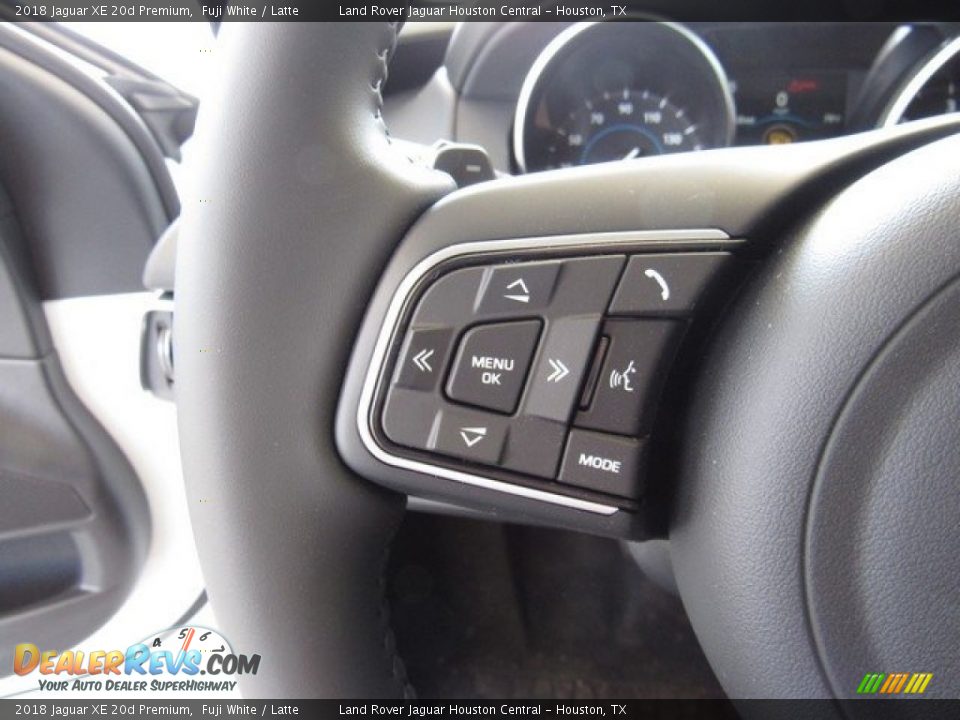 2018 Jaguar XE 20d Premium Fuji White / Latte Photo #29