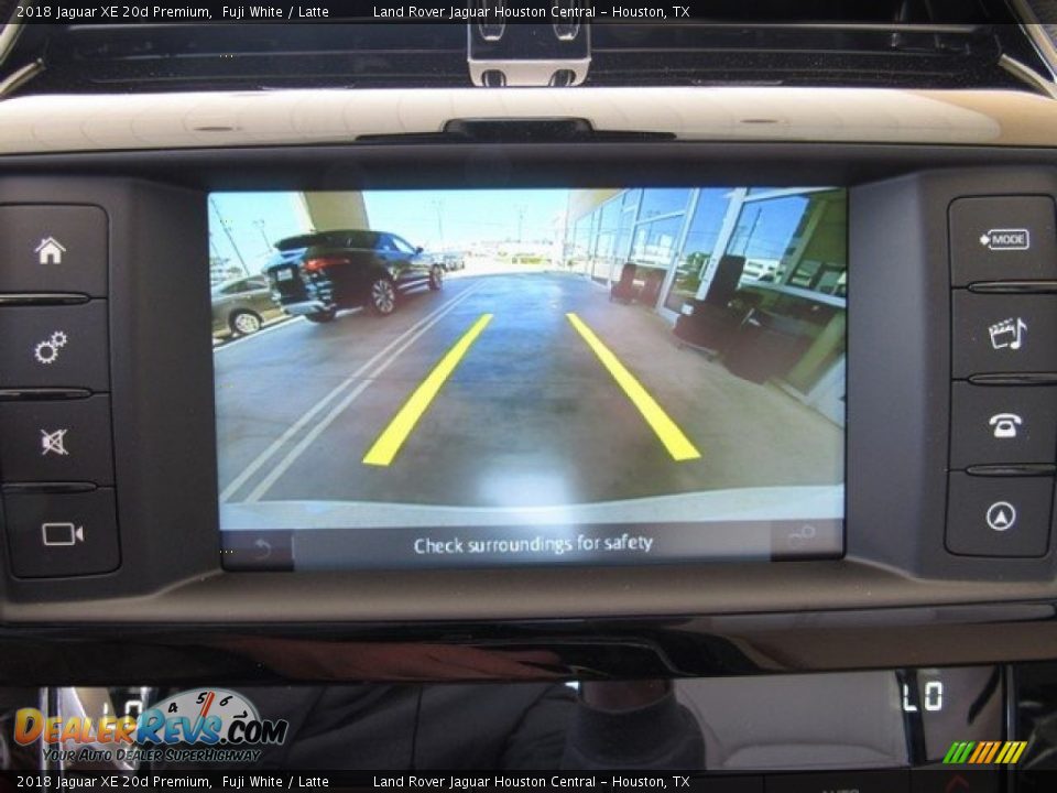 2018 Jaguar XE 20d Premium Fuji White / Latte Photo #33