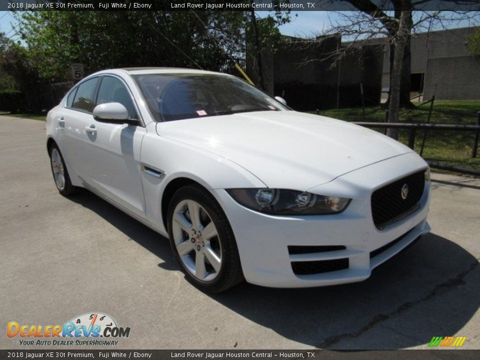 2018 Jaguar XE 30t Premium Fuji White / Ebony Photo #2