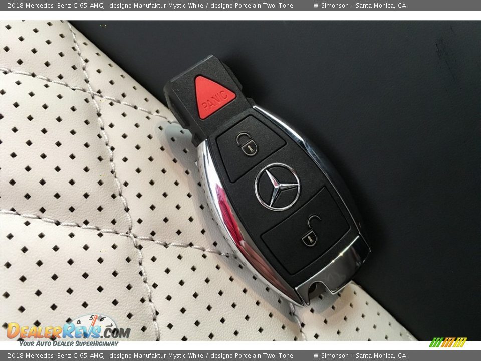 Keys of 2018 Mercedes-Benz G 65 AMG Photo #11
